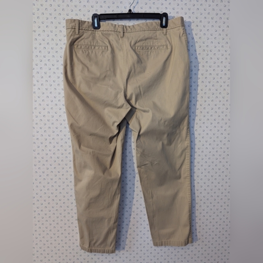 Talbots 14P Tan Pants Khaki Relaxed Chino Trousers Everyday Versatile